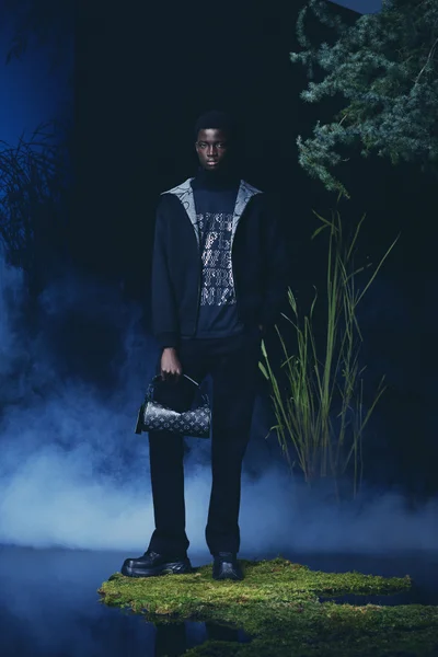 Look 35